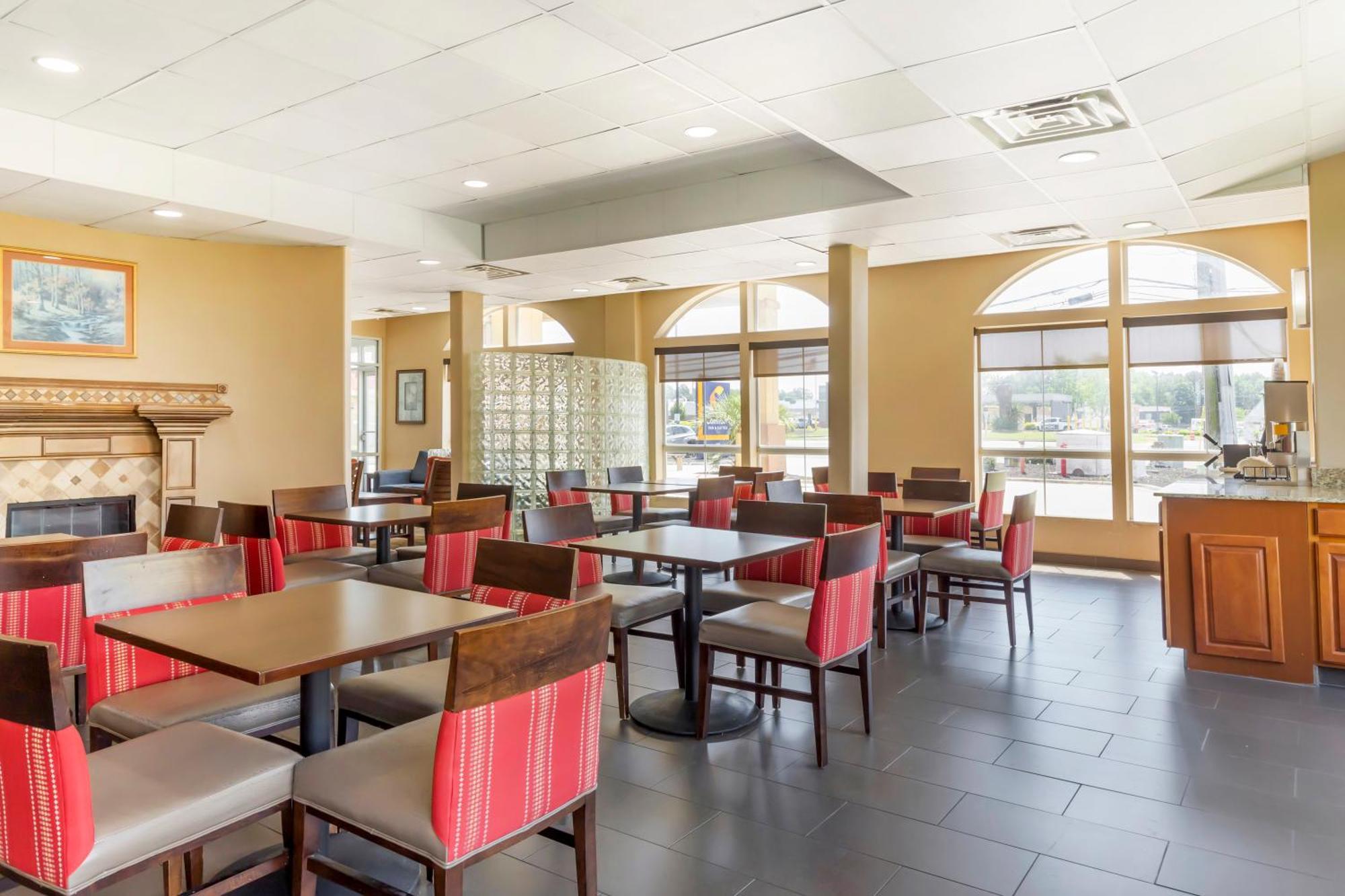 Comfort Inn & Suites Chesapeake - Portsmouth Екстер'єр фото